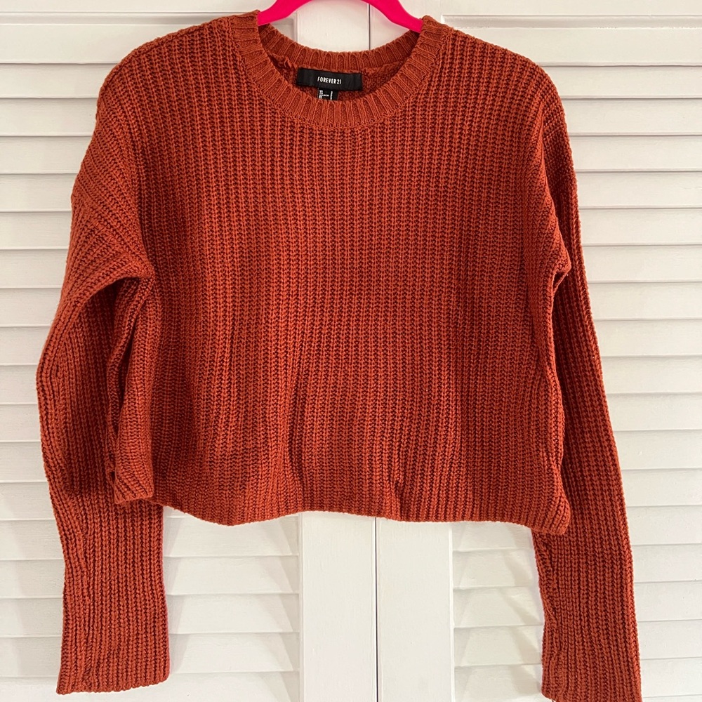 Cropped Sweater - Picture 2 of 6